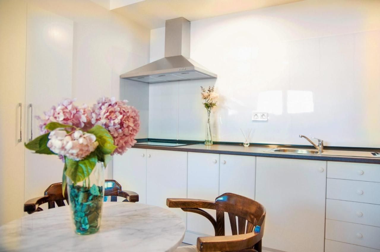 Apartamentos Individuales Con Piscina Galapagar Luaran gambar