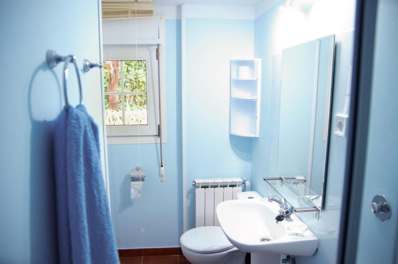 Apartamentos Individuales Con Piscina Galapagar Luaran gambar